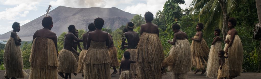 Custom dance in Santo